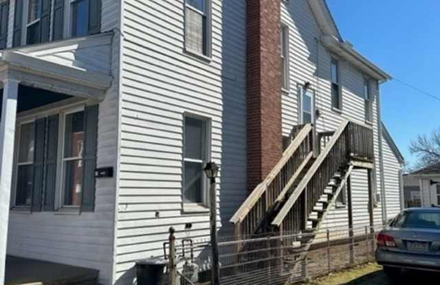 Manheim 2 Bedroom - 11 West Ferdinand Street, Manheim, PA 17545