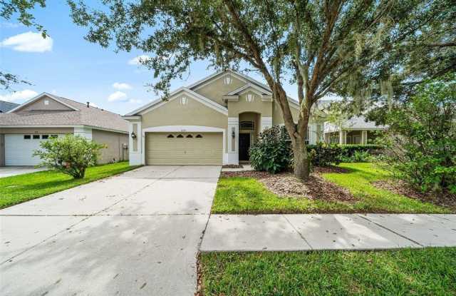 6520 BRIDGECREST Drive