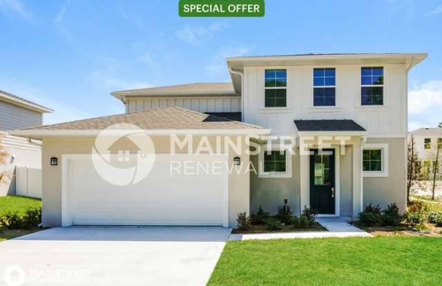 321 Pine Street - 321 Pine Street, DeLand, FL 32724