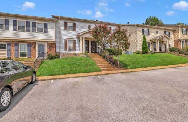 1116 Brentwood Pointe