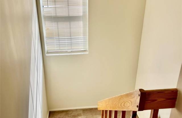 4001 Whispering Hills