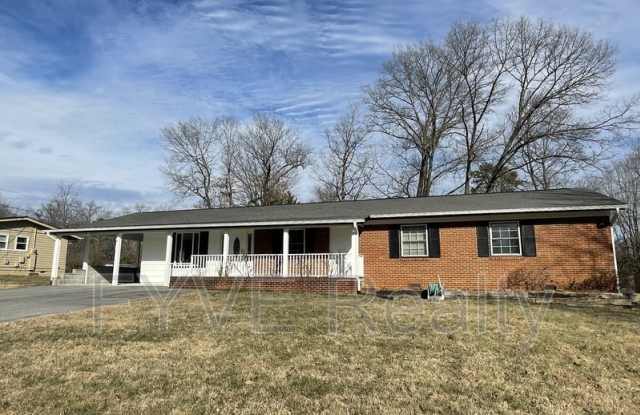 724 Waco Rd