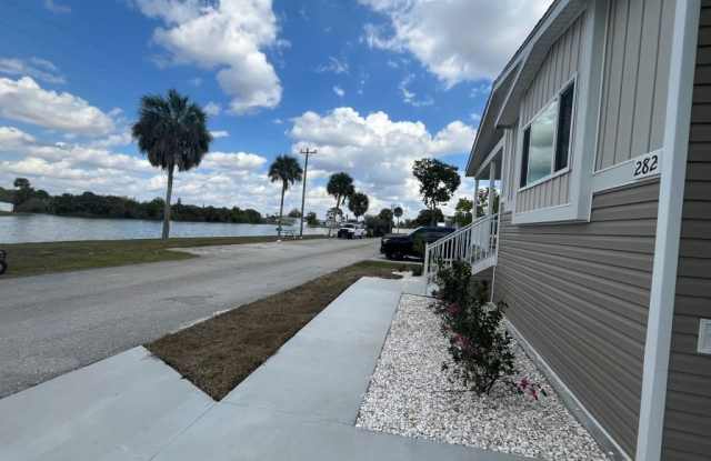 282 Giraffe Drive #282