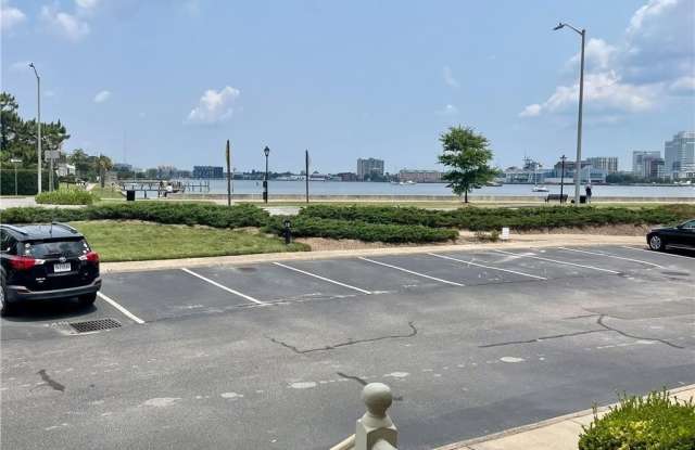 340 Worthington Square