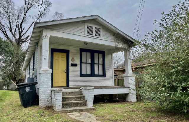 812 S. 16th Street