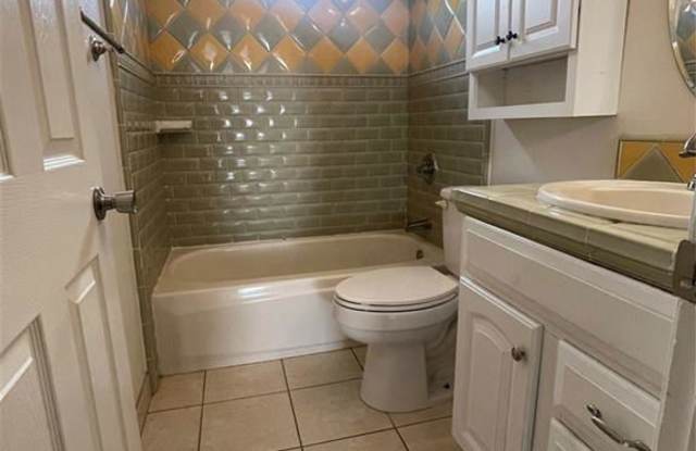 Photo of 28628 Macklin Avenue