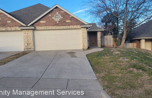 211 Rentz Place Cr. - 211 Rentz Place Circle, Weatherford, TX 76086