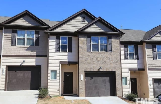 113 Bella Pl - 113 Bella Place, Holly Springs, NC 27540