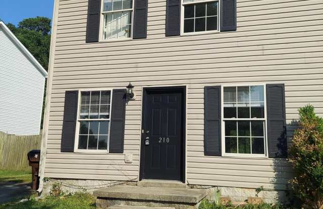 210 Mapleleaf Lane