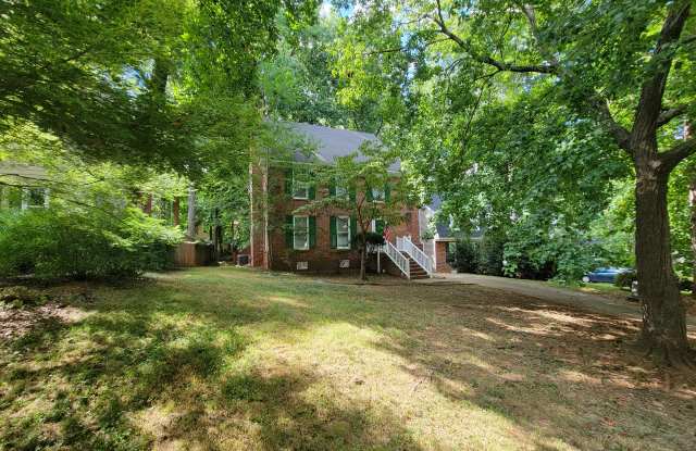 Photo of 105 Leeward Ct