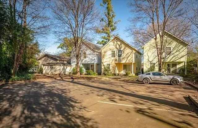 **Reserve for NOW SUMMER 2026** Beautiful Home Close to Downtown Chico