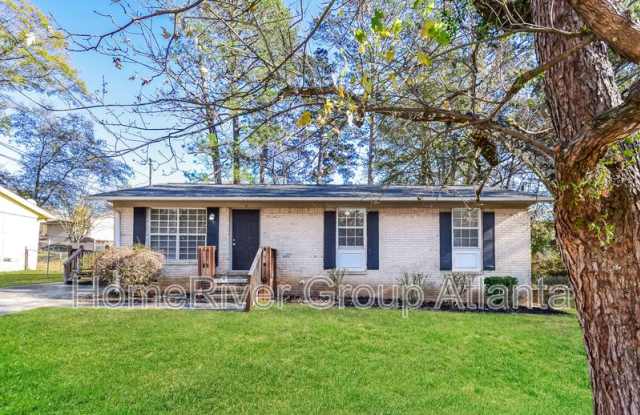18 Westgate Park Dr
