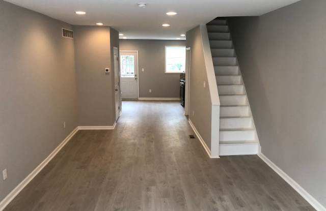 Photo of 1637 S MARSTON ST