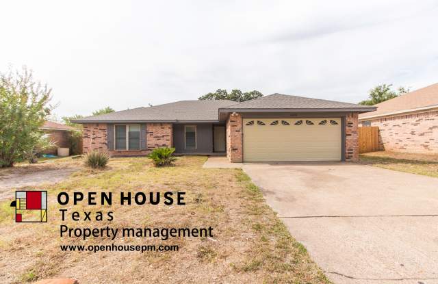 6226 Hott Springs Dr - 6226 Hot Springs Drive, Arlington, TX 76001