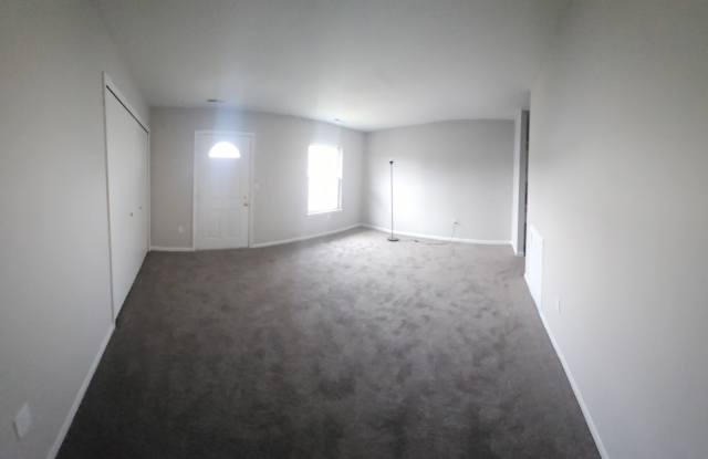 Photo of 320 Harry S Truman Dr