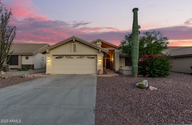 8061 E LAVENDER Drive
