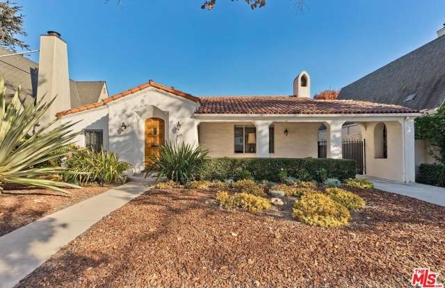 Photo of 304 S Canon Dr