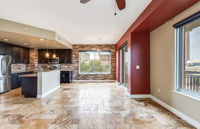 BEAUTIFUL 2-BEDROOM, 2-BATHROOM DOWNTOWN CONDO WITH GREAT AMENITIES