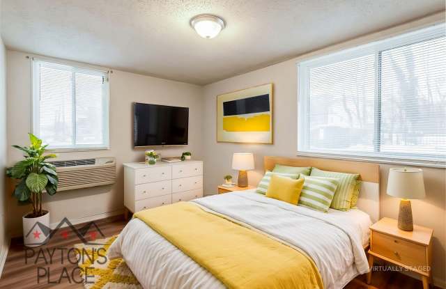 Spacious condo with Water included and Parking!!! FIRST MONTH'S HALF OFF