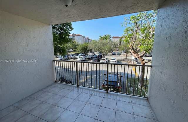 Photo of 15201 SW 80th St