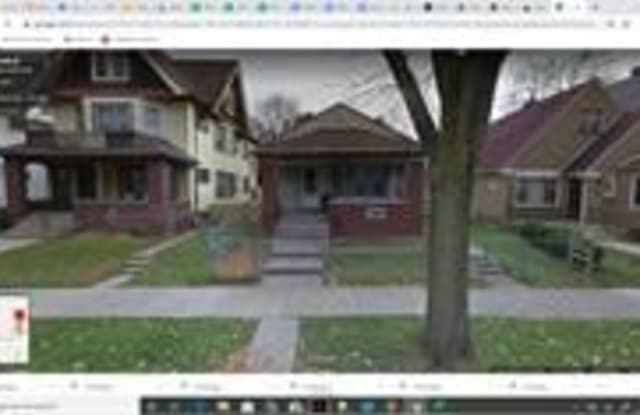 2330 N 44th St 2330 - 2330 North 44th Street, Milwaukee, WI 53210