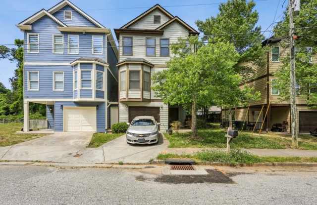 740 Prince Place
