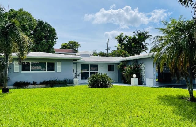 1900 NE 41st St - 1900 Northeast 41st Street, Oakland Park, FL 33308