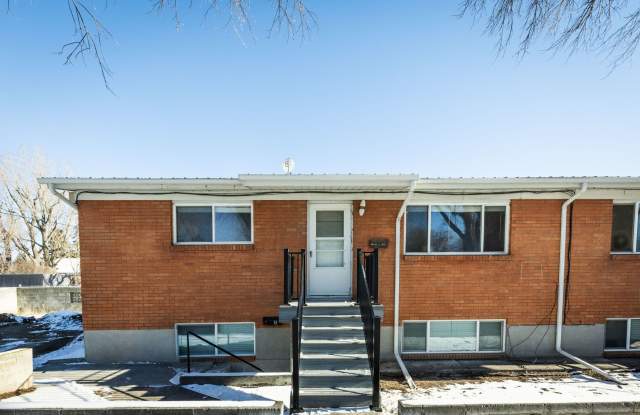 2 Bed 1 Bath Apartment in St Anthony