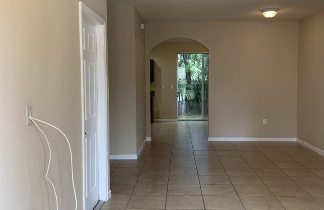 3236 NW 31st Terrace