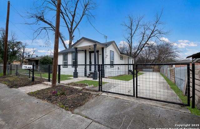 410 tilden