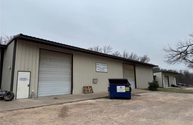 Photo of 1208 Fall Creek Highway