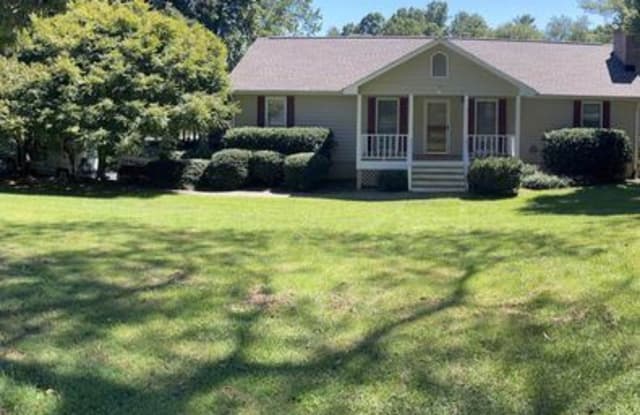 9 Meadows Circle - 9 Meadows Circle, Buncombe County, NC 28704