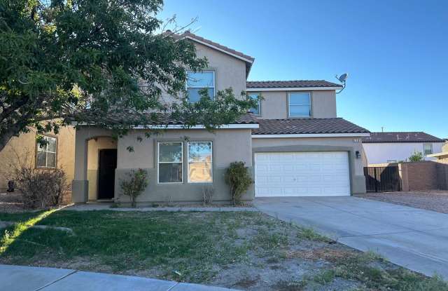 Beautiful 3 Bedroom Home with RV Parking