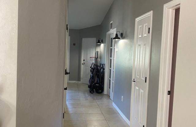 408 Limerick Avenue S