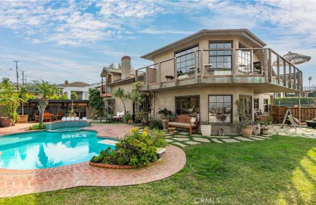 Photo of 113 Vista Del Sol