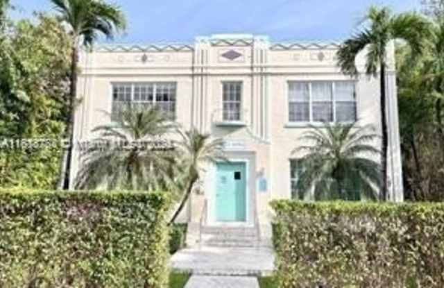 Photo of 1027 Euclid Ave