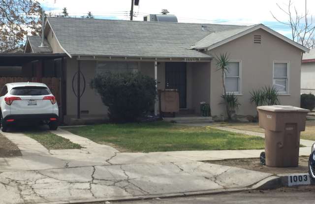 Nice and Cozy Home in Bakersfield For Rent!
