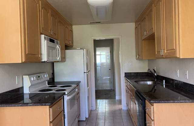 Photo of 1300 Montecito Avenue