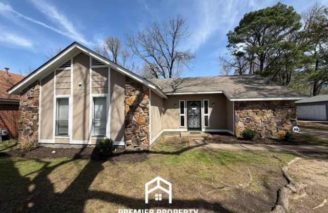 7144 Tulip Trail Drive