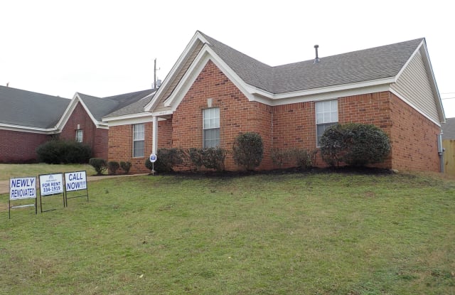 4527 Cedar Ridge Ln - 4527 Cedar Ridge Cv E, Shelby County, TN 38128