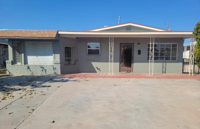 209 MANGO Road - 209 Mango Road, El Paso, TX 79915