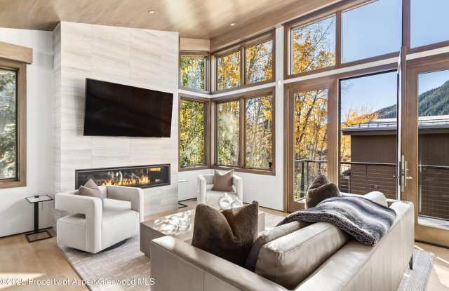 Photo of 522 Spruce Street