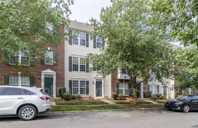 Photo of 9618 Blossom Hill Drive