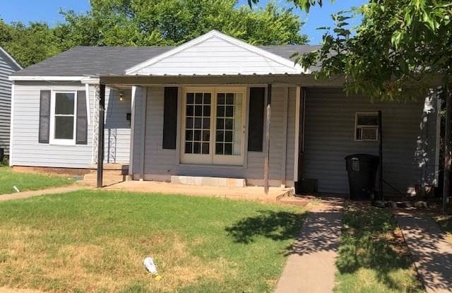 242 Clyde Street - 242 Clyde Street, Abilene, TX 79605