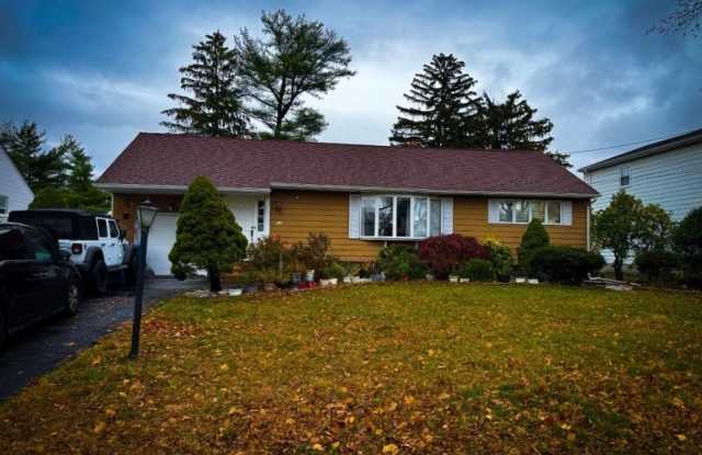 Photo of 617 Sycamore St