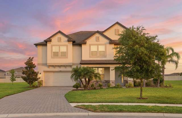 9844 Cabernet Ave