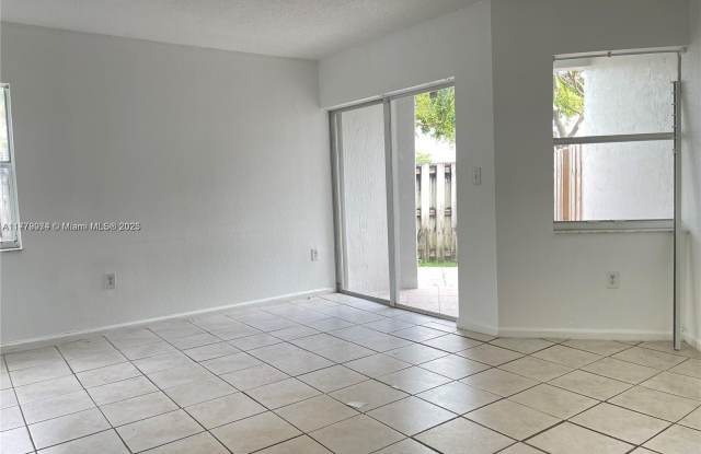 14039 SW 120th Ct