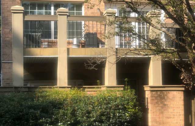 Photo of 6980 Roswell Road Unit E-9