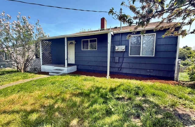 1736 Houston Ave - 1736