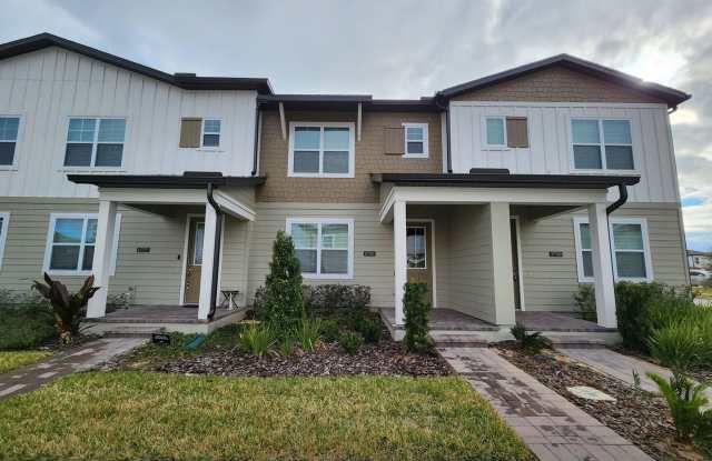 Outstanding 3/2.5 townhouse in Winter Garden, FL